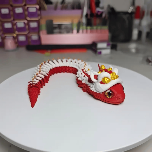 Creative 3D Printed Movable Joint Snake Toy With Lion Hat - Image 8