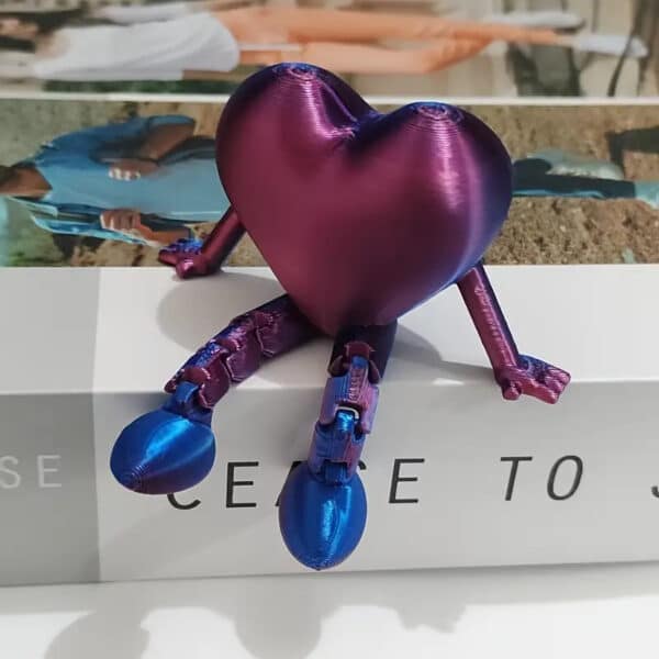 Creative 3D Printed Heart Shaped Movable Toy - Image 5