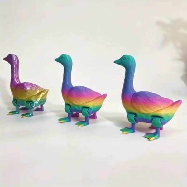 Creative 3D Printed Duck Model Toy For Animal Lovers - Image 2