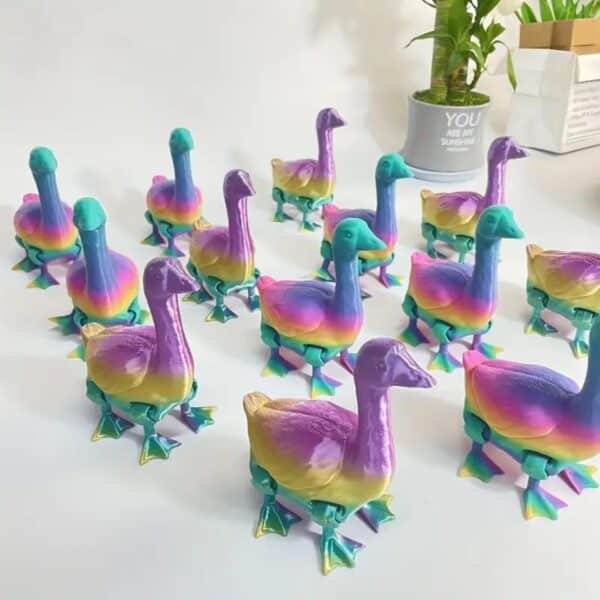 Creative 3D Printed Duck Model Toy For Animal Lovers - Image 4