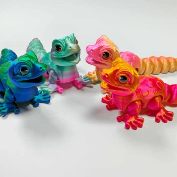 Colorful 3D Printed Gecko Model Toy with Artificial Eyes - Image 2
