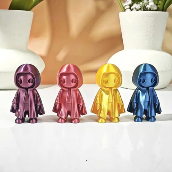 3D Printed Movable Joint Customized Ghost Model for Kids - Image 4
