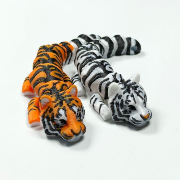 Creative 3D Printed Articulated Tiger Model Toy For Kids - Image 3