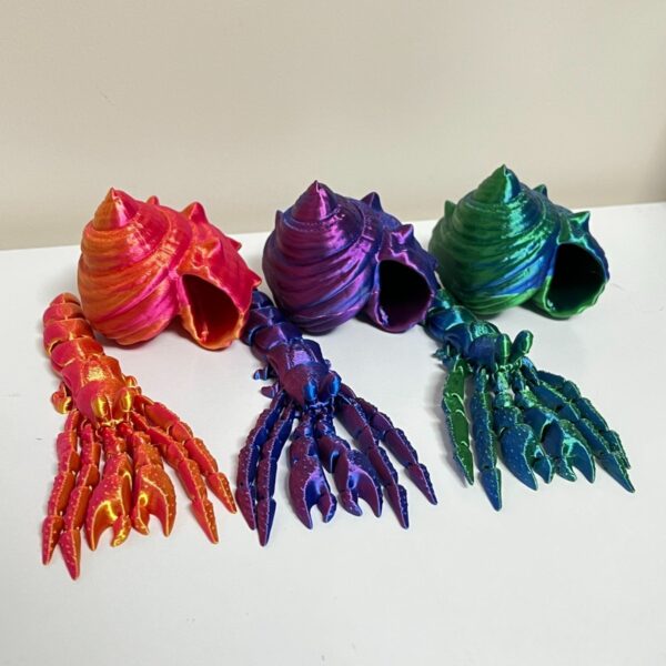 3D Printed Colorful Crab Toy with Moving Joints for Kids - Image 3