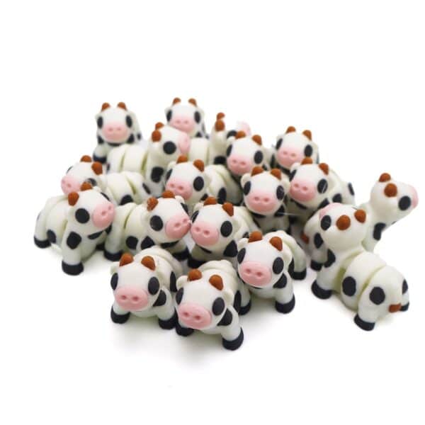 Creative 3D Printed Articulated Cow Toy Model for Kids - Image 5