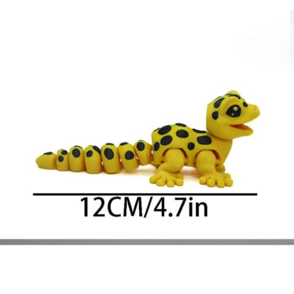 Customized 3D Printed Plastic Gecko Model with Movable Joints - Image 3