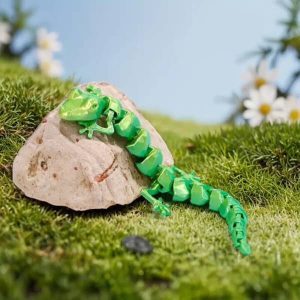 3D Printed Customizable Articulated Gecko Model Toy for Kids - Image 5