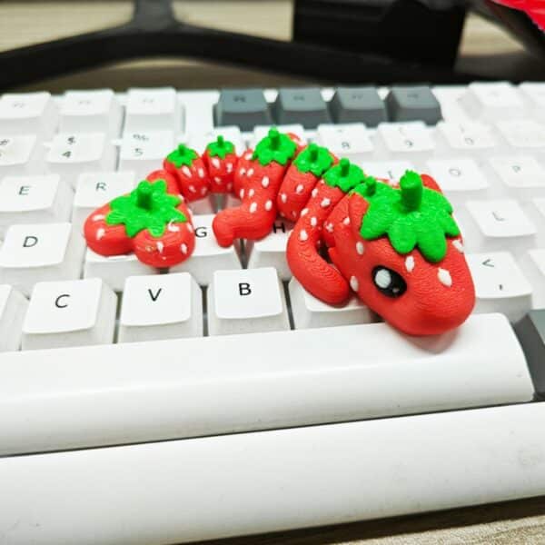 Creative Cartoon Style 3D Printed Strawberry Dragon Toy - Image 5