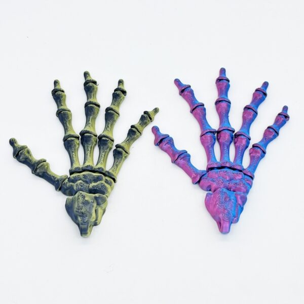 3D Printed Customizable Hand Skeleton with Articulated Parts - Image 2