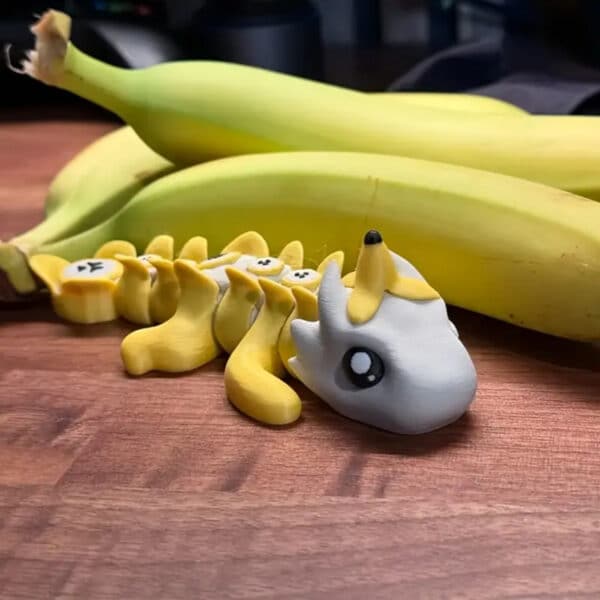 Articulated 3D Printed Banana Dragon Toy for Kids - Image 3