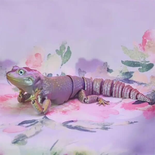 Realistic Lizard