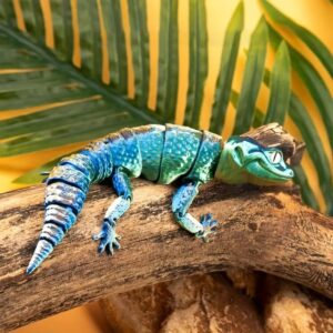 Poseable Lizard Model