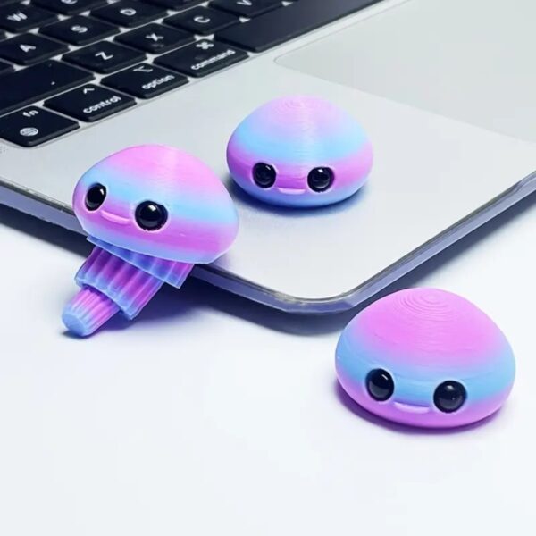 Articulated 3D Printed Cute Little Jellyfish Toy for Kids - Image 2