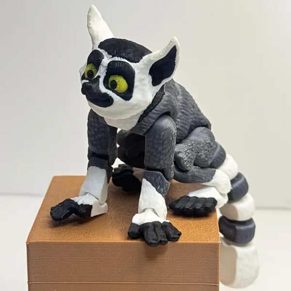 3D Printed Lemur with Movable Joints Toy for Children's - Image 2