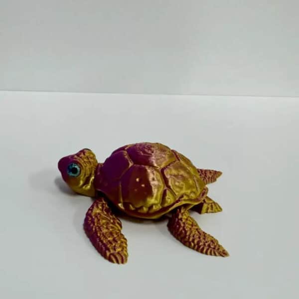 3D Printed Articulated Sea Turtle Toy with Lifelike Eyes - Image 5