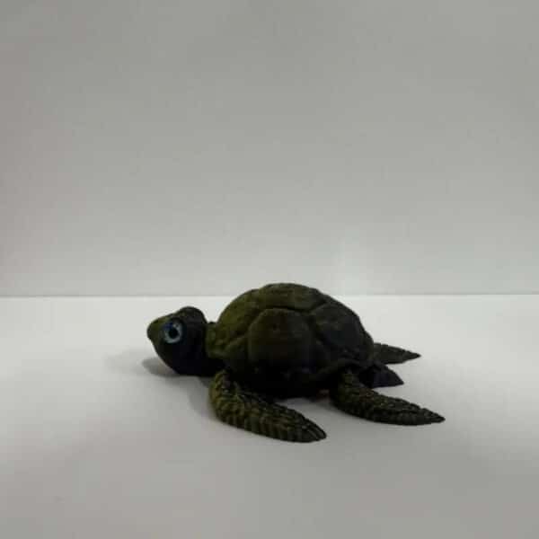3D Printed Articulated Sea Turtle Toy with Lifelike Eyes - Image 8