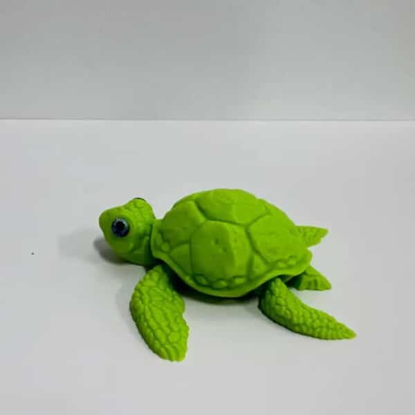 3D Printed Articulated Sea Turtle Toy with Lifelike Eyes - Image 9