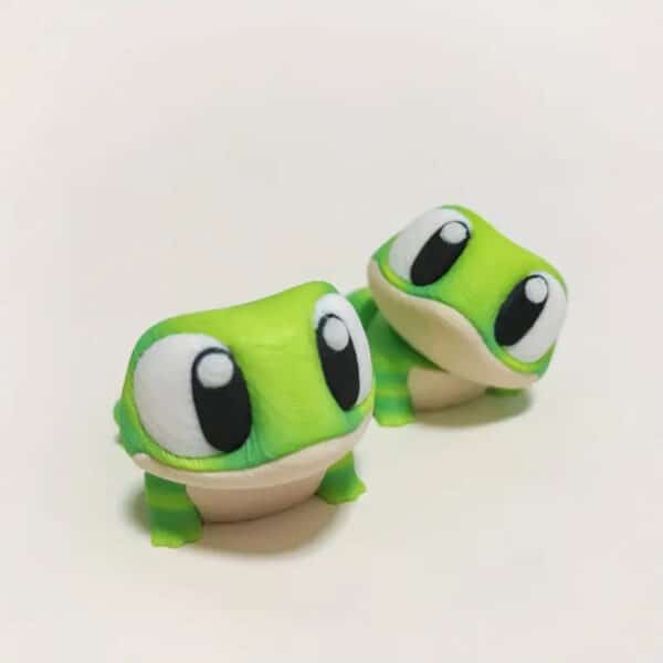 Adorable 3D Printed Frog with Adjustable Joints for Kids - Image 4
