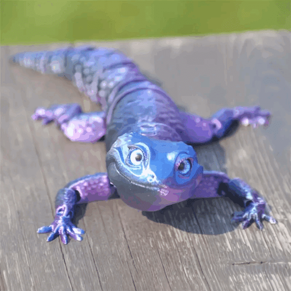 Customizable Lizard Sculpture