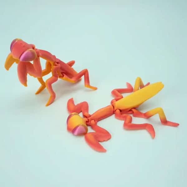 Customizable 3D Printed Mantis Statue Toy for Children's - Image 3