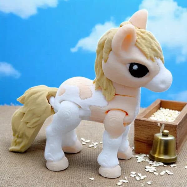 Vibrant 3D Printed Articulated Pony Statue Toy for Children's - Image 3