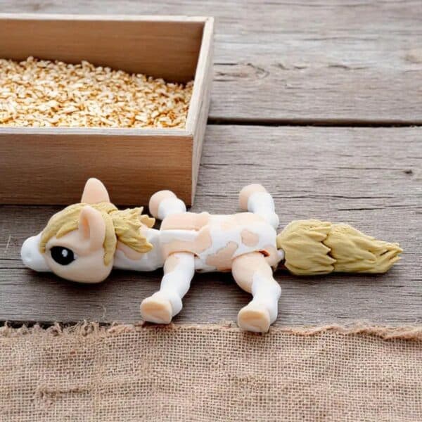 Vibrant 3D Printed Articulated Pony Statue Toy for Children's - Image 4