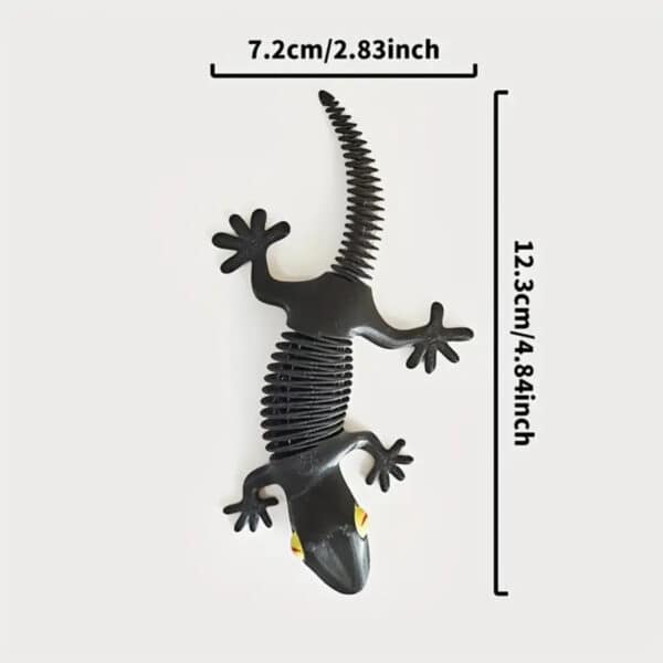 Customized 3D Printed Black Gecko Toy with Movable Body - Image 2