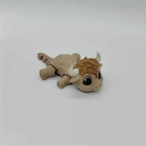 Adorable 3D Printed Highland Cow with Movable Joints - Image 5