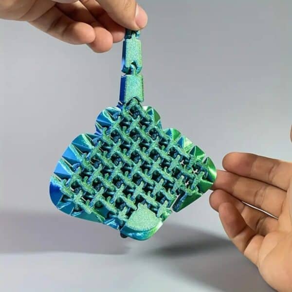 Custom Articulated 3D Printed Devil Ray Toy for Children - Image 3