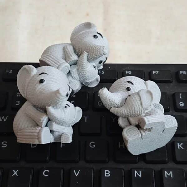 Custom 3D Printed Mother Baby Elephant Toy for Children - Image 2