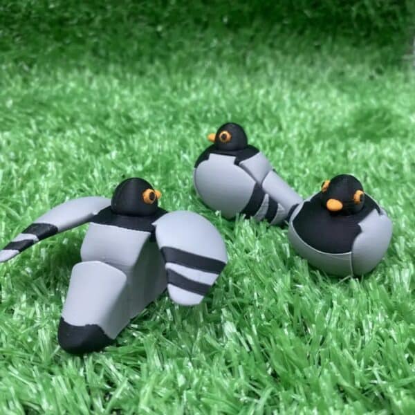 Customized Articulated 3D Printed Pigeon with Movable Joints - Image 3