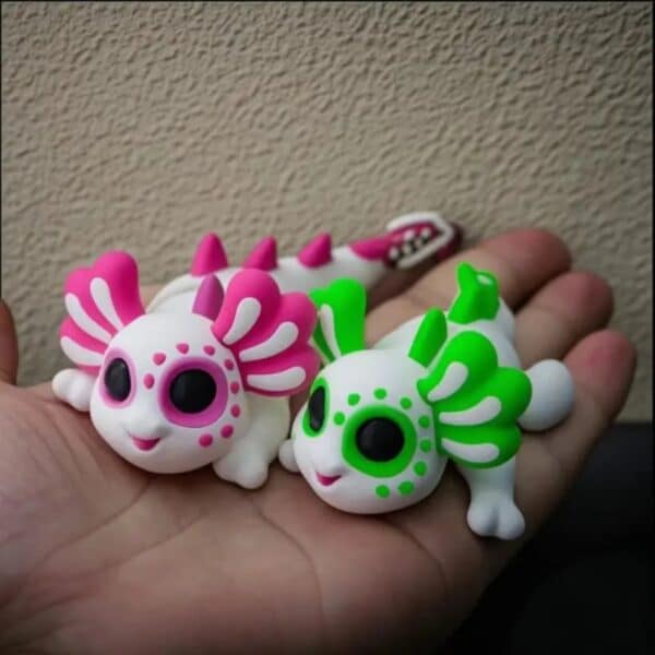 3D Printed Customized Salamander with Movable Joints - Image 3