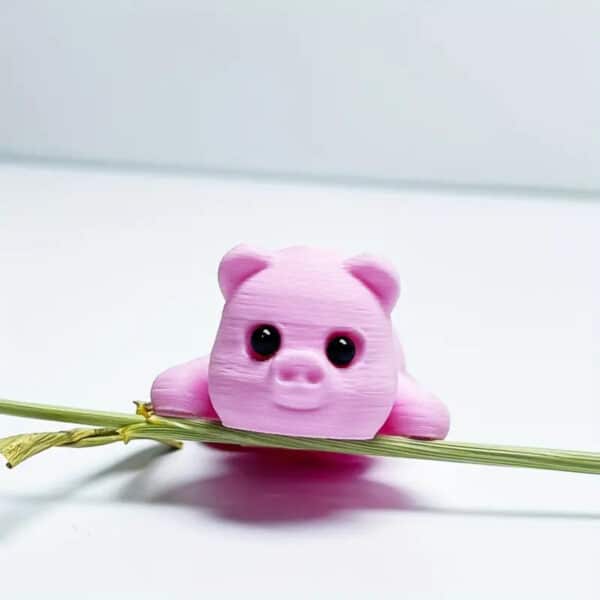 Vibrant Customized 3D Printed Cute Piggy Toy for Childrens - Image 2