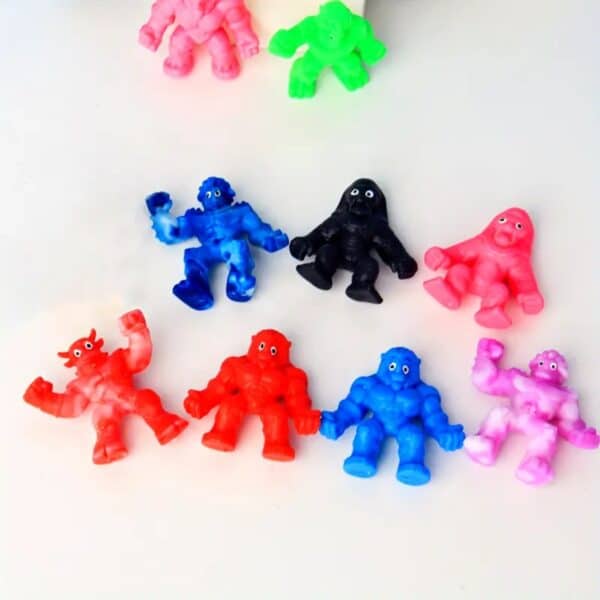 Vibrant 3D Printed Stretch Monster Squishy Toy for Kids - Image 6